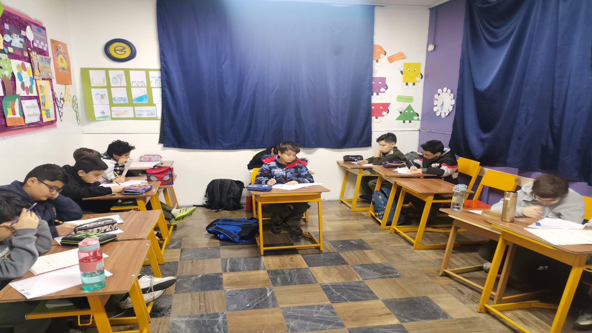 آزمون مبتکران پایه چهارم 